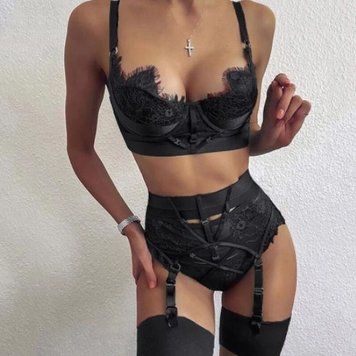 Страстный комплект из мягкого кружева 22/81 фото